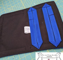 Load image into Gallery viewer, Turn out Blue or red Rug Buckle guard