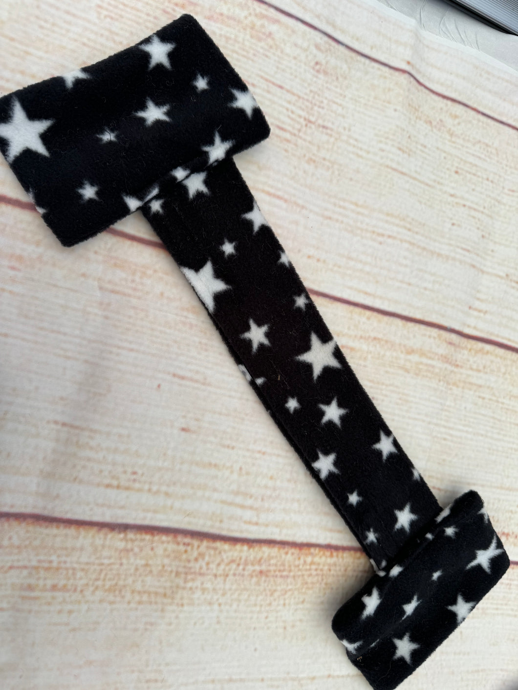 Black white stars brow band cover