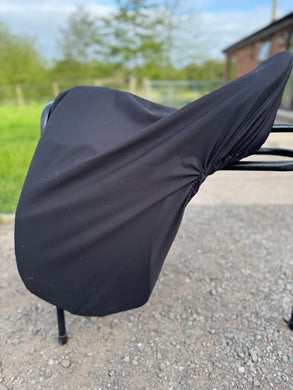 Waterproof saddle cover