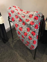Load image into Gallery viewer, Printed storage fleece saddle cover