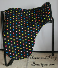 Load image into Gallery viewer, Printed storage fleece saddle cover